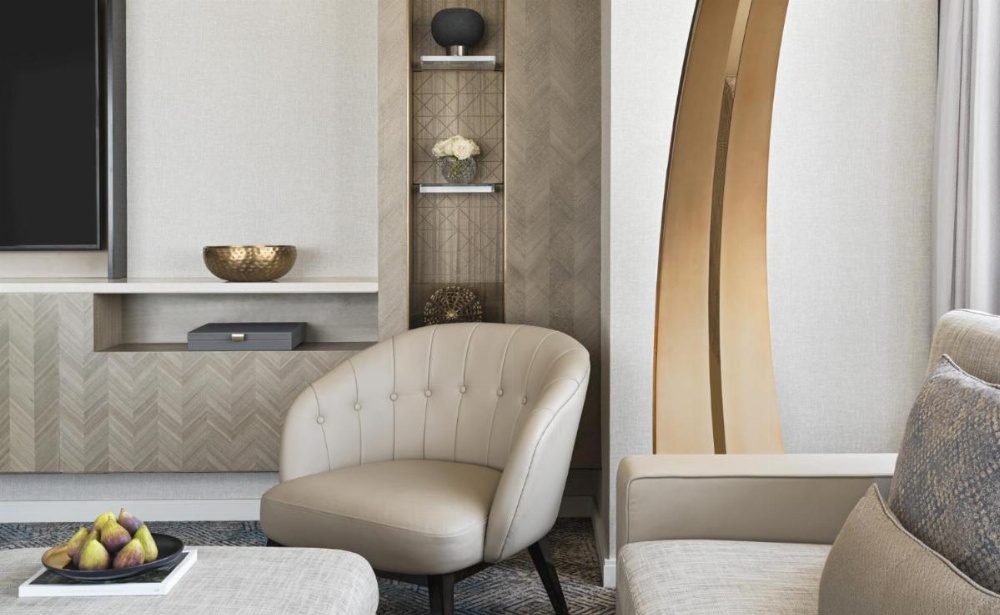 Four Seasons Hotel Riyadh at Kingdom Centre Image 11