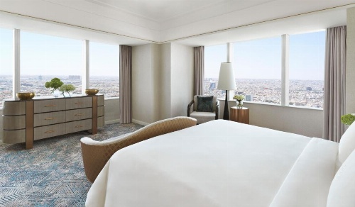 Four Seasons Hotel Riyadh at Kingdom Centre image 36