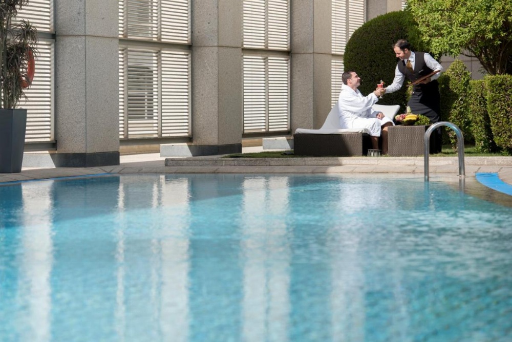 Four Seasons Hotel Riyadh at Kingdom Centre Image 46