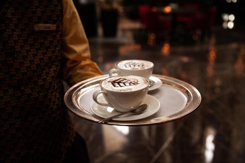Four Seasons Hotel Riyadh at Kingdom Centre image 6